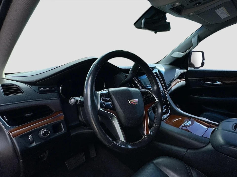 2019 Cadillac Escalade 4th Gen - Image 9 of 15