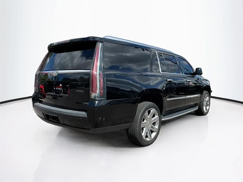 2019 Cadillac Escalade 4th Gen - Image 13 of 15