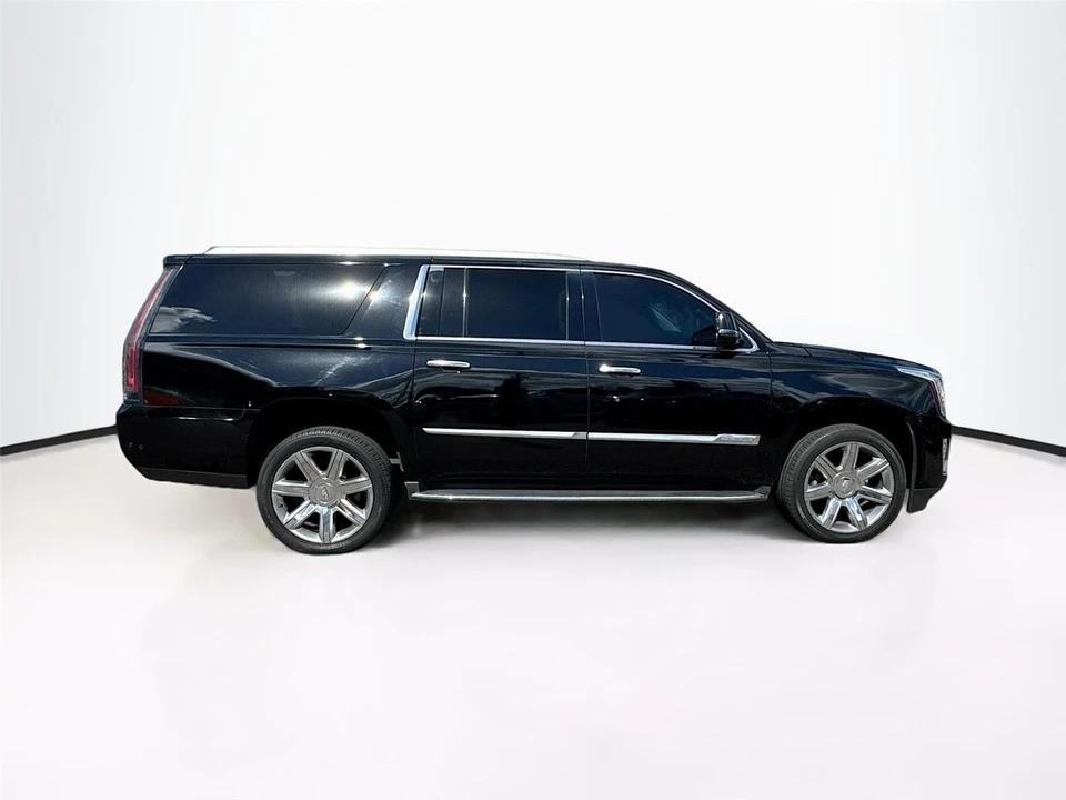 2019 Cadillac Escalade 4th Gen - Image 14 of 15