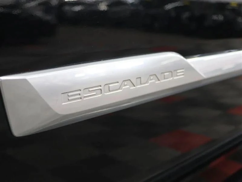 2019 Cadillac Escalade 4th Gen - Image 10 of 12