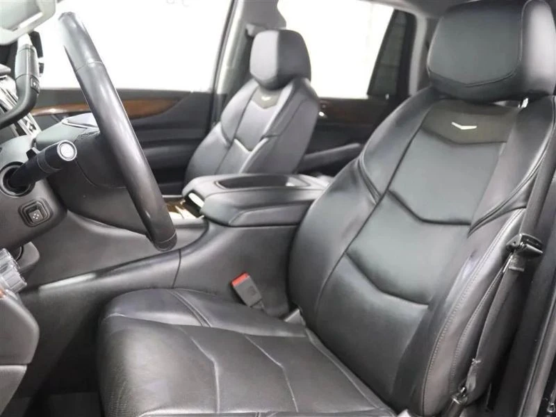2019 Cadillac Escalade 4th Gen - Image 11 of 12