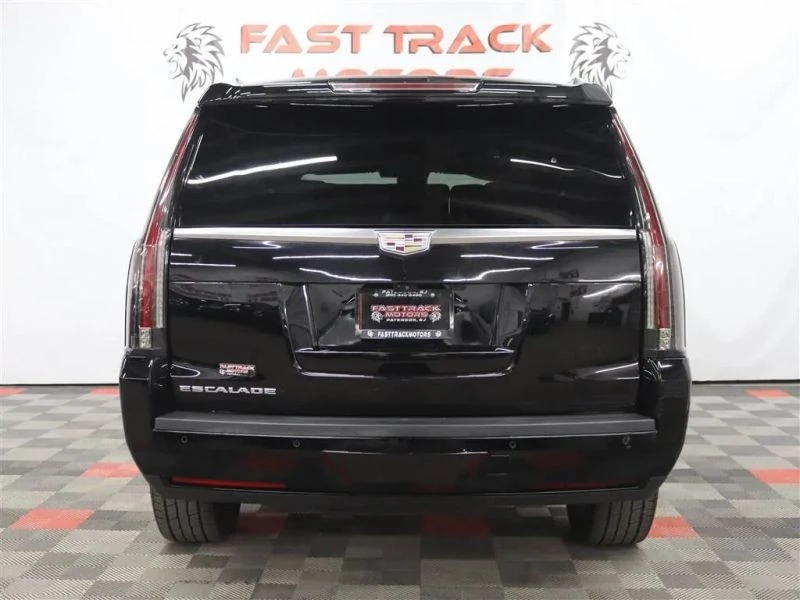 2019 Cadillac Escalade 4th Gen - Image 5 of 12