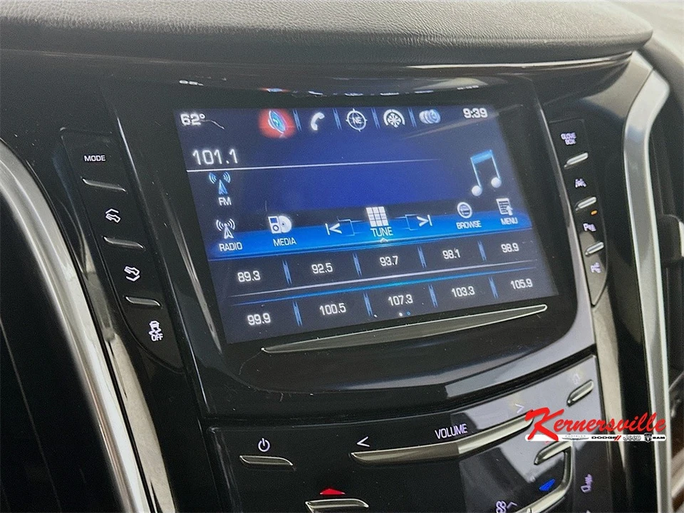 2019 Cadillac Escalade 4th Gen - Image 17 of 21