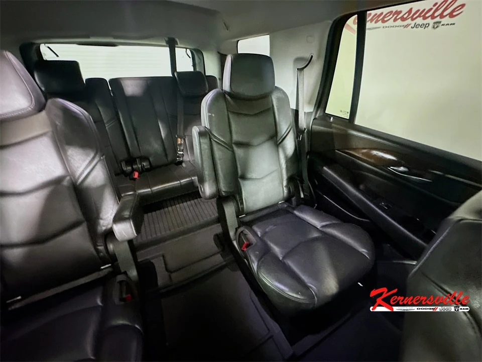 2019 Cadillac Escalade 4th Gen - Image 14 of 21