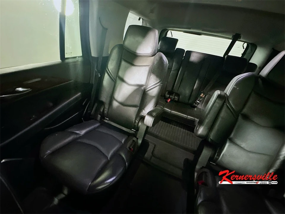2019 Cadillac Escalade 4th Gen - Image 12 of 21