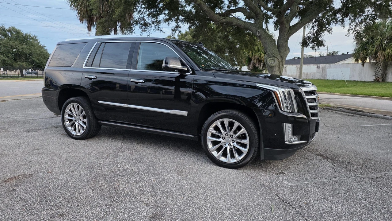 2019 Cadillac Escalade 4th Gen - Image 21 of 31