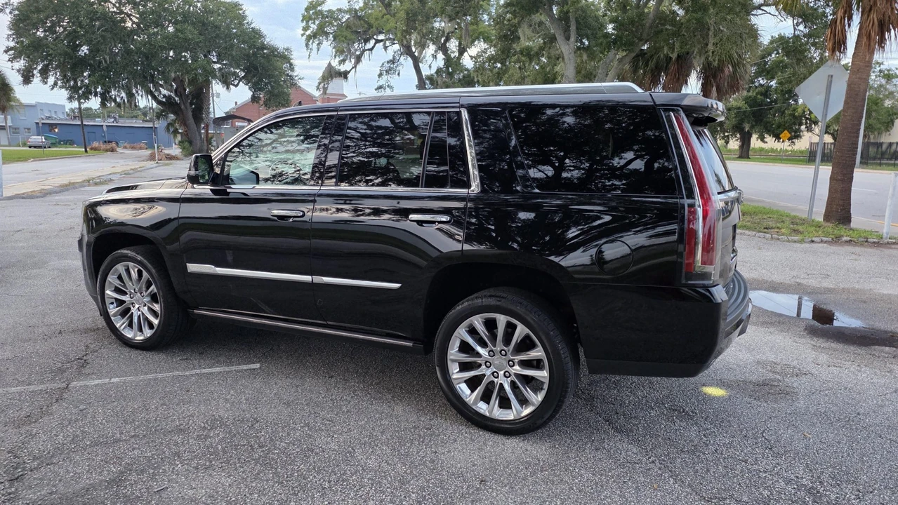 2019 Cadillac Escalade 4th Gen - Image 10 of 31