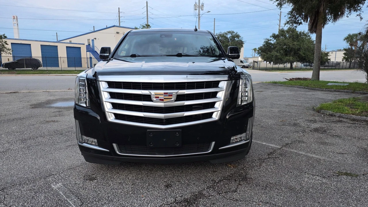 2019 Cadillac Escalade 4th Gen - Image 24 of 31