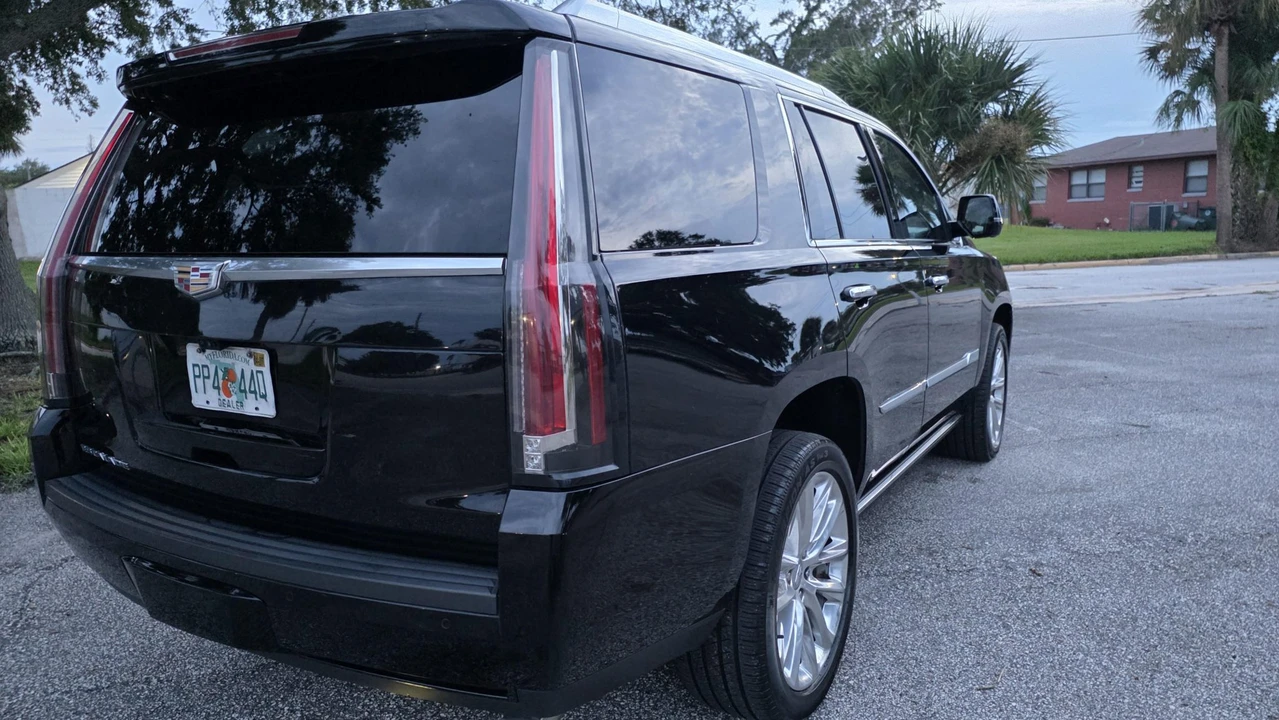2019 Cadillac Escalade 4th Gen - Image 15 of 31