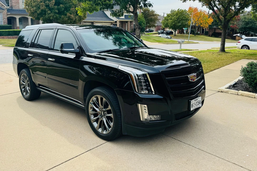 2019 Cadillac Escalade 4th Gen - Image 17 of 31