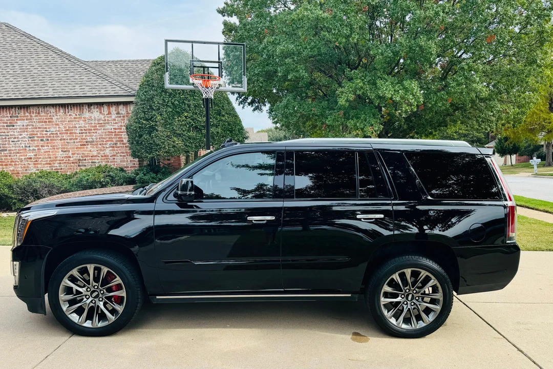 2019 Cadillac Escalade 4th Gen - Image 7 of 31