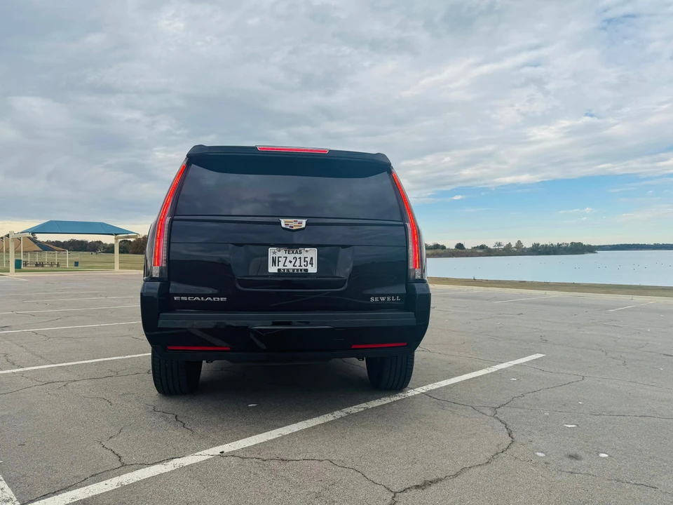 2019 Cadillac Escalade 4th Gen - Image 12 of 31