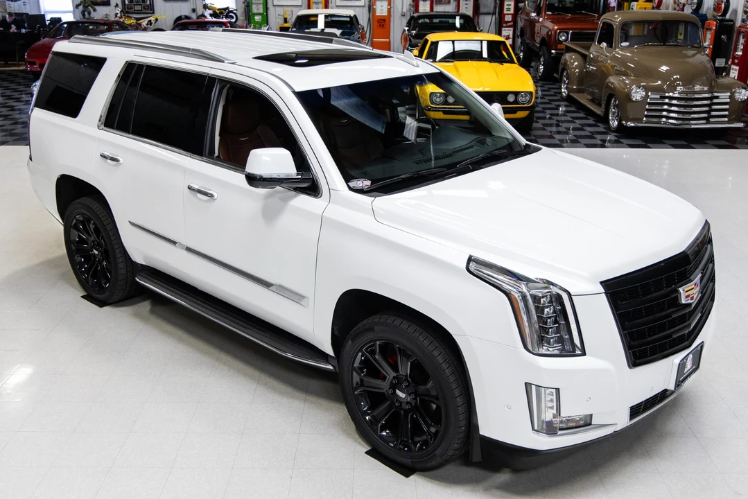 2019 Cadillac Escalade 4th Gen - Image 30 of 31