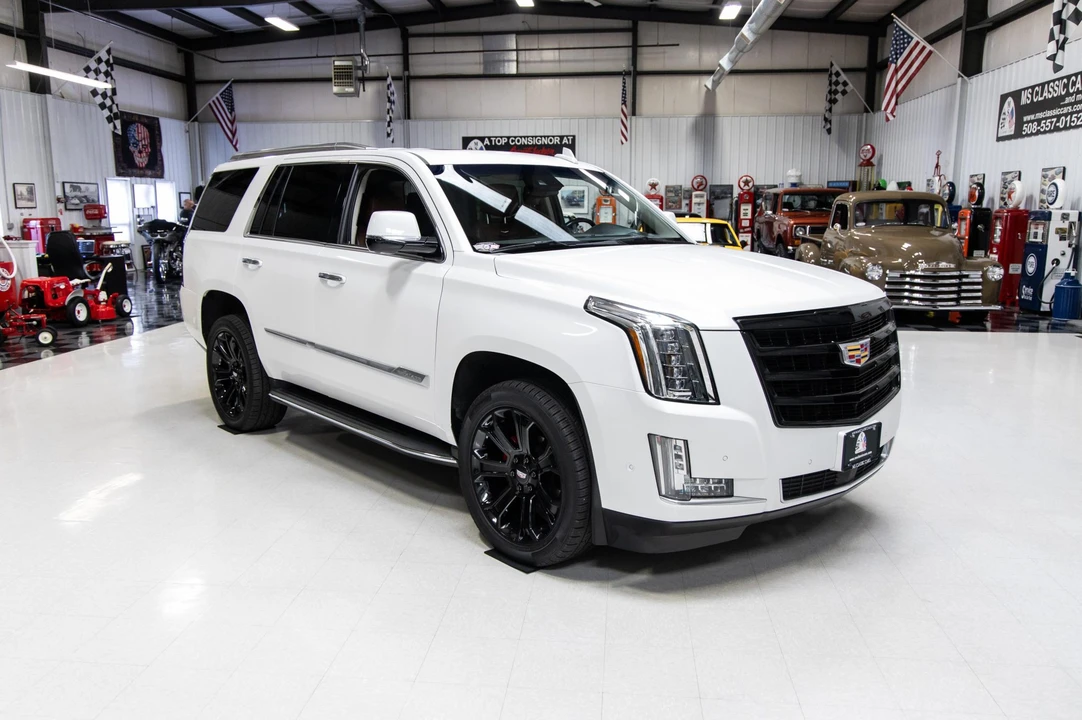2019 Cadillac Escalade 4th Gen - Image 4 of 31
