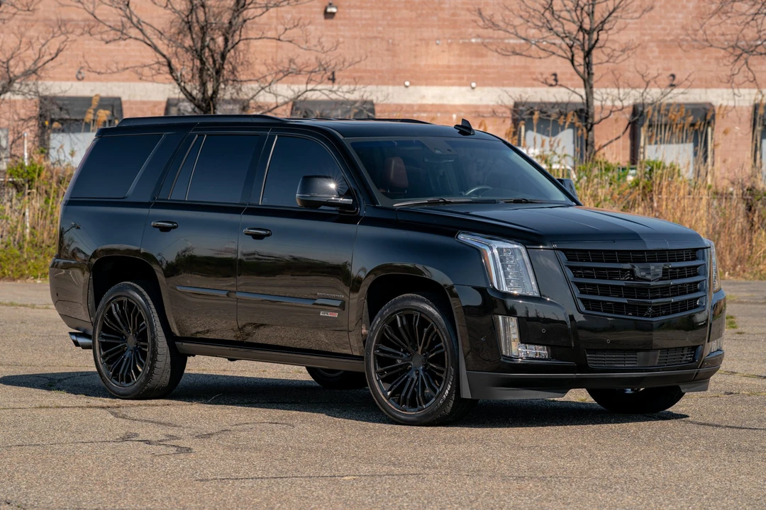 2019 Cadillac Escalade 4th Gen - Image 17 of 31