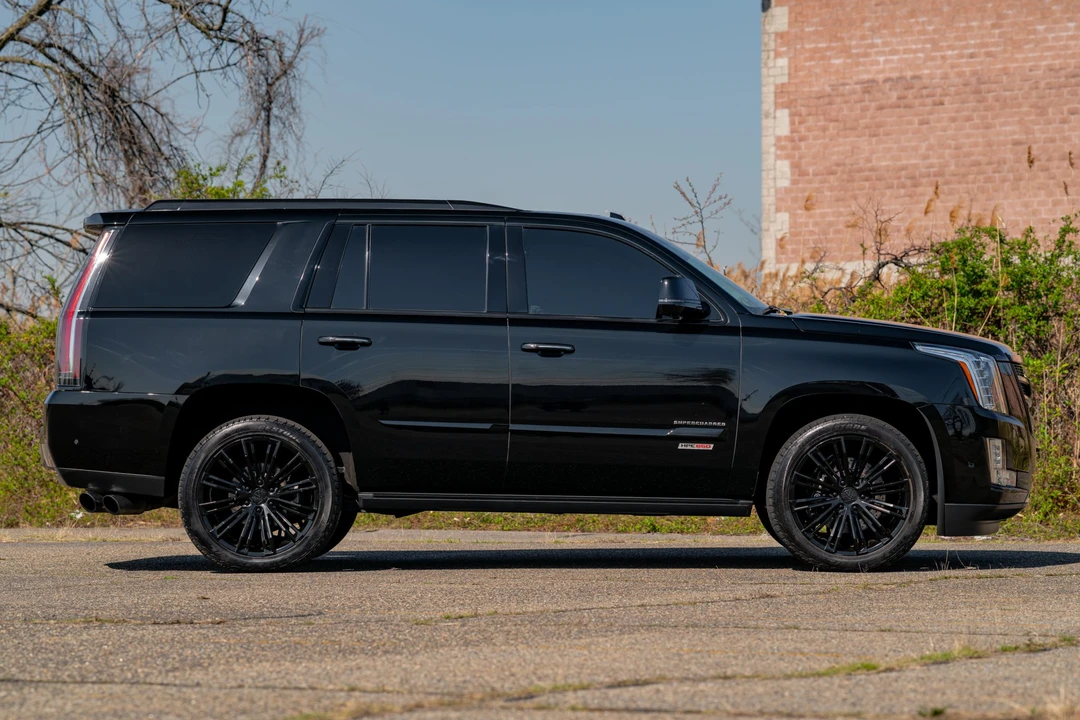 2019 Cadillac Escalade 4th Gen - Image 16 of 31