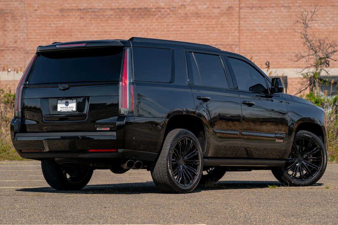 2019 Cadillac Escalade 4th Gen - Image 14 of 31