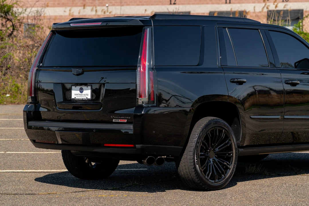 2019 Cadillac Escalade 4th Gen - Image 26 of 31