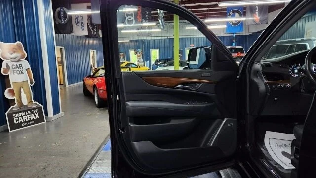 2019 Cadillac Escalade 4th Gen - Image 7 of 21