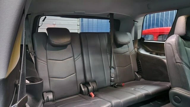 2019 Cadillac Escalade 4th Gen - Image 19 of 21