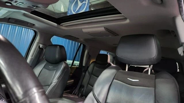 2019 Cadillac Escalade 4th Gen - Image 10 of 21
