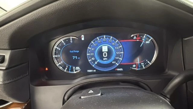 2019 Cadillac Escalade 4th Gen - Image 17 of 21