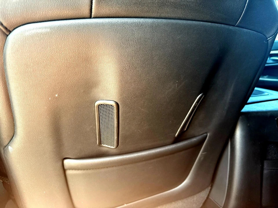 2019 Cadillac Escalade 4th Gen - Image 14 of 19
