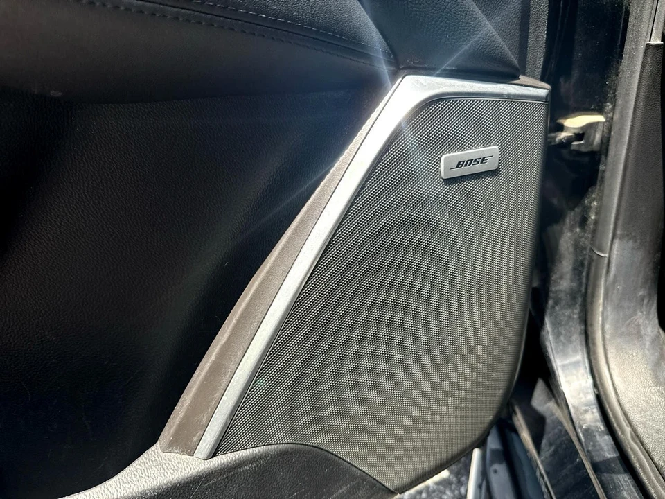 2019 Cadillac Escalade 4th Gen - Image 8 of 19