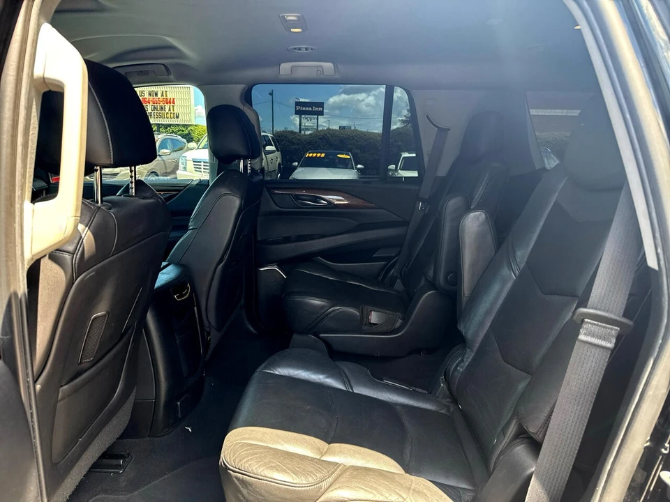 2019 Cadillac Escalade 4th Gen - Image 12 of 19