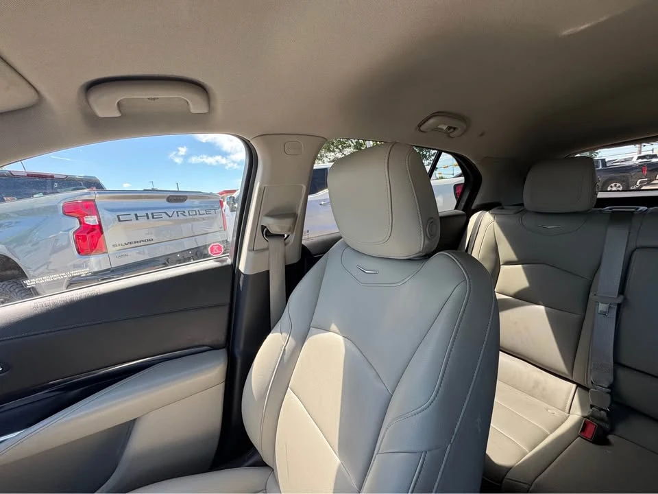 2019 Cadillac XT4 - Image 10 of 11