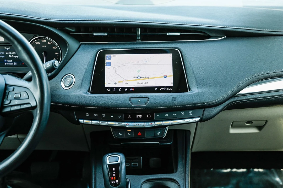 2019 Cadillac XT4 - Image 11 of 21