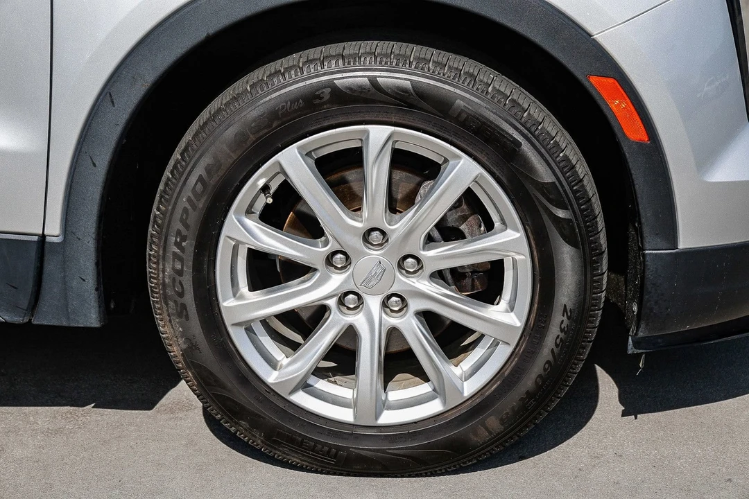 2019 Cadillac XT4 - Image 9 of 21