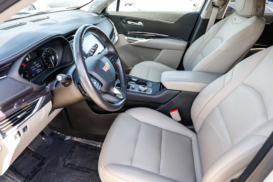 2019 Cadillac XT4 - Image 19 of 21