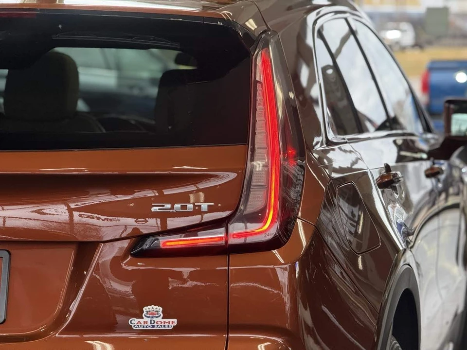 2019 Cadillac XT4 - Image 18 of 21