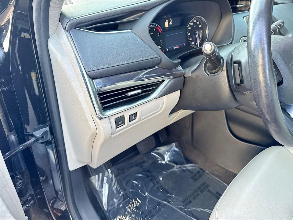 2019 Cadillac XT4 - Image 10 of 21