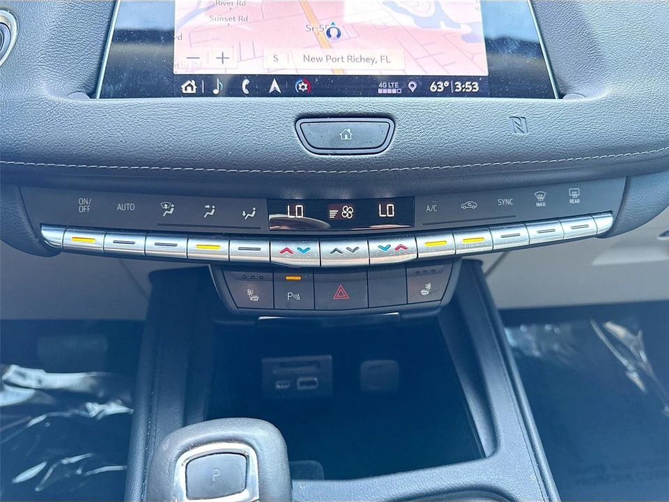 2019 Cadillac XT4 - Image 16 of 21