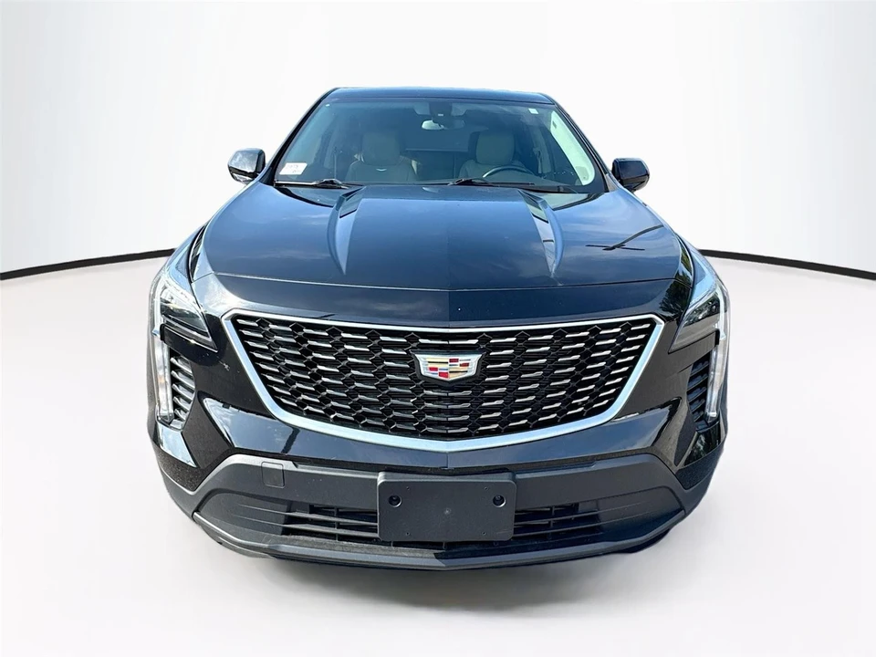 2019 Cadillac XT4 - Image 2 of 14