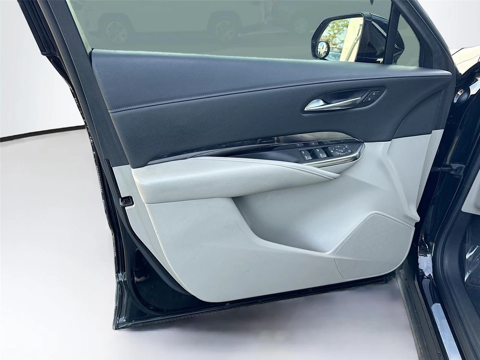 2019 Cadillac XT4 - Image 18 of 21
