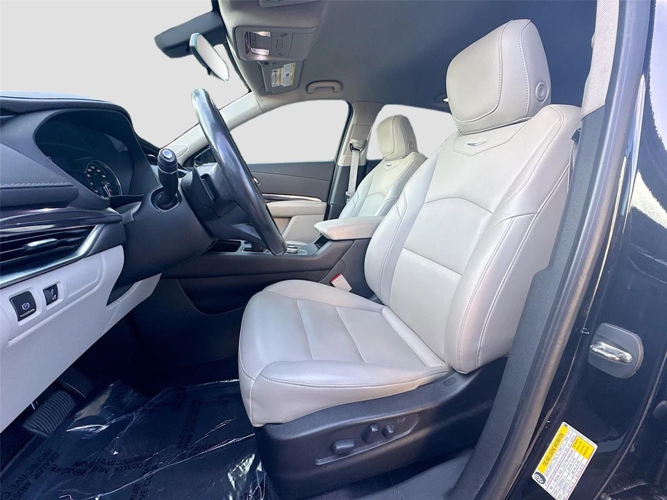 2019 Cadillac XT4 - Image 19 of 21