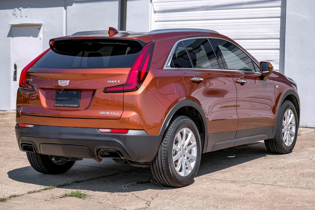 2019 Cadillac XT4 - Image 10 of 21
