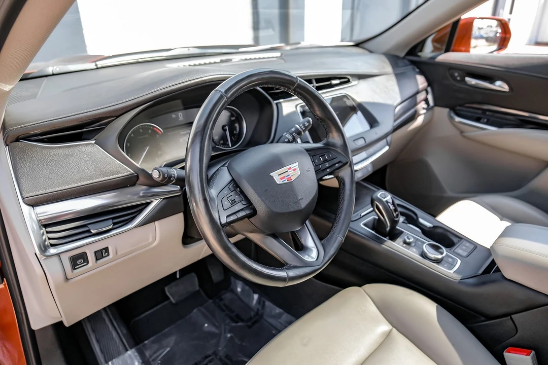 2019 Cadillac XT4 - Image 3 of 21