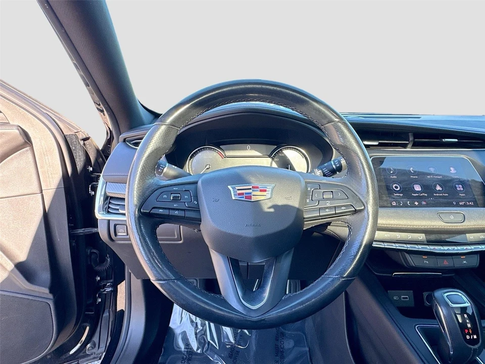 2019 Cadillac XT4 - Image 10 of 21