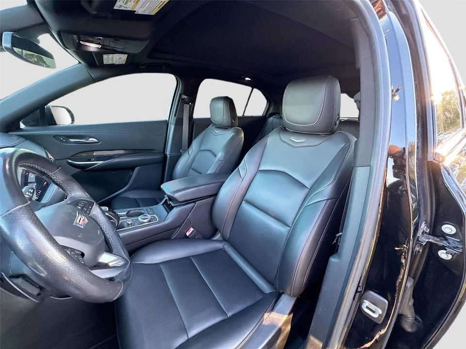 2019 Cadillac XT4 - Image 10 of 14