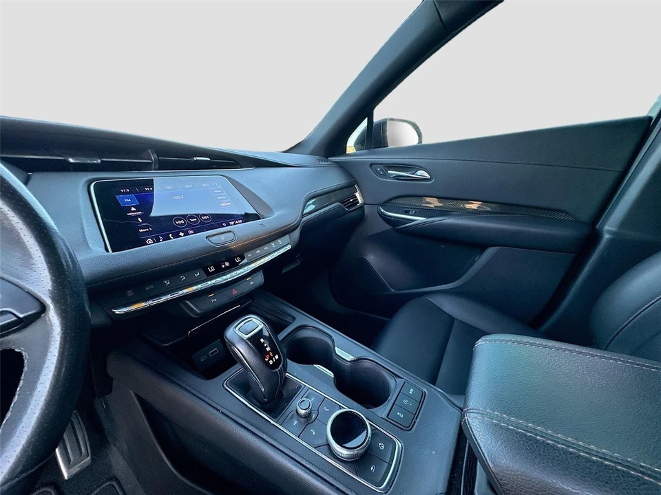 2019 Cadillac XT4 - Image 9 of 14