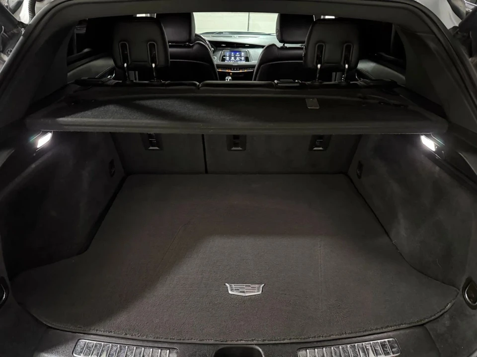 2019 Cadillac XT4 - Image 14 of 17