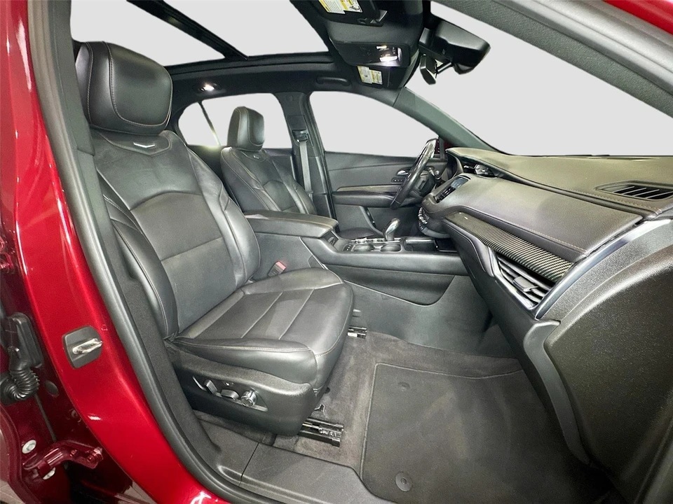 2019 Cadillac XT4 - Image 23 of 31