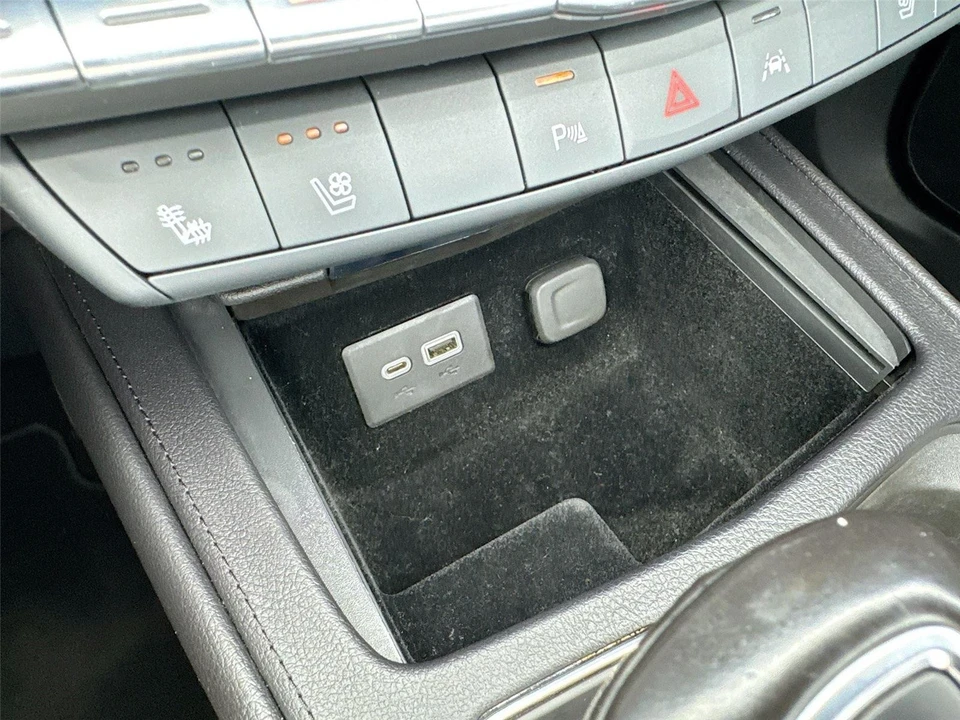 2019 Cadillac XT4 - Image 15 of 31