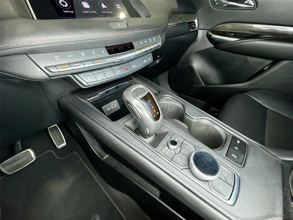 2019 Cadillac XT4 - Image 14 of 31