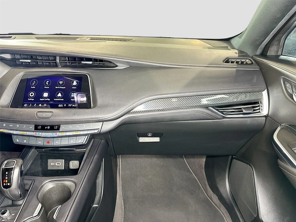 2019 Cadillac XT4 - Image 24 of 31