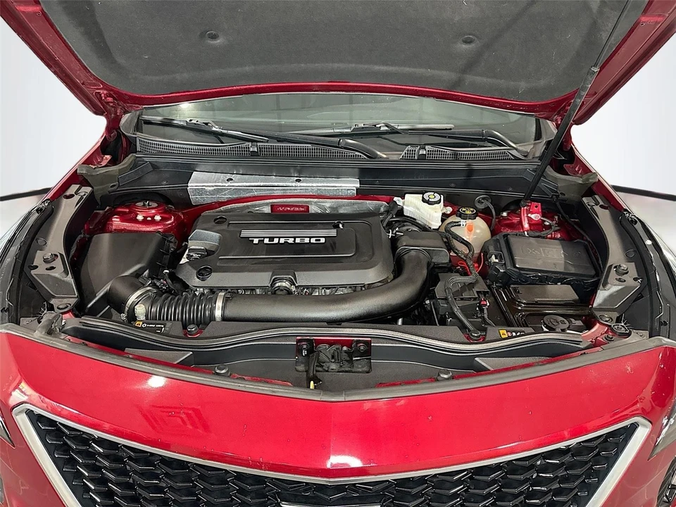 2019 Cadillac XT4 - Image 28 of 31